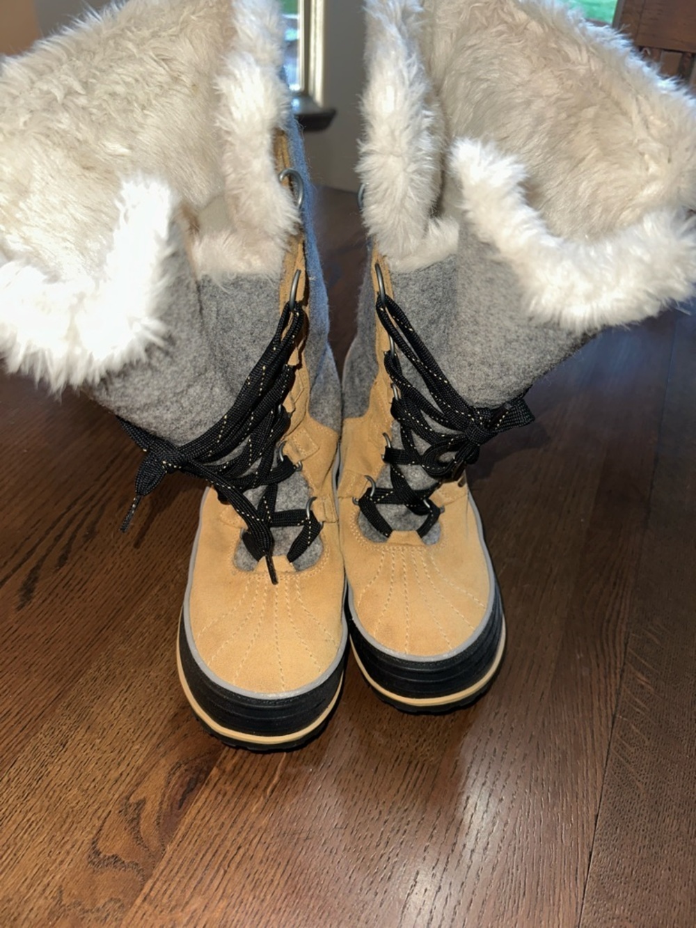 Sorel Tivoli High II Suede Gray Beige Winter Lace-Up Boots size 10.5 - Picture 4 of 10